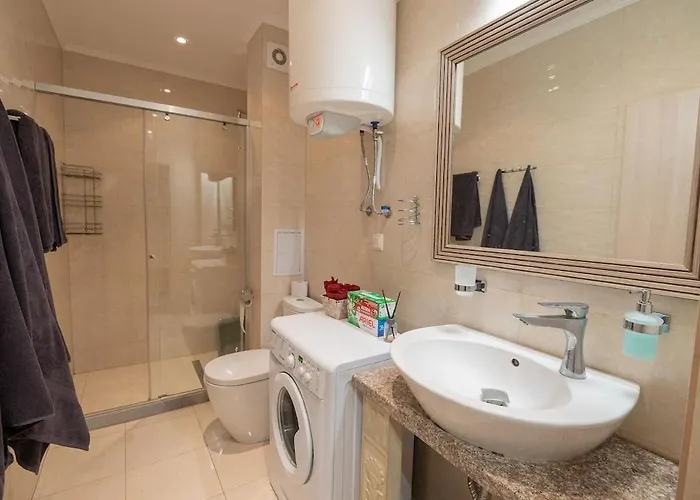 Calm & Fully Equipped Argisht Partez Apartament Warna